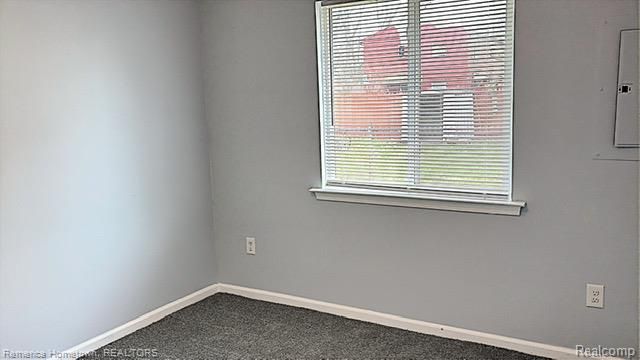 31905 Saginaw Court, Westland, MI 48186