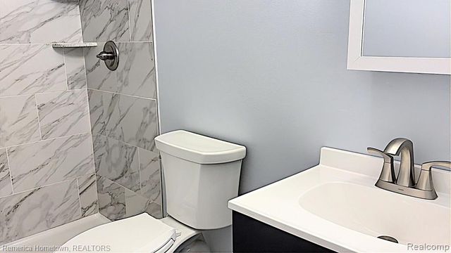 31905 Saginaw Court, Westland, MI 48186