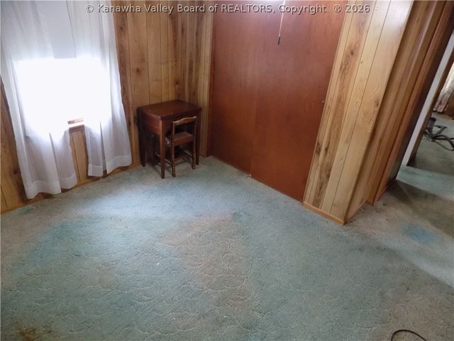 1823 Witcher Road, Belle, WV 25015