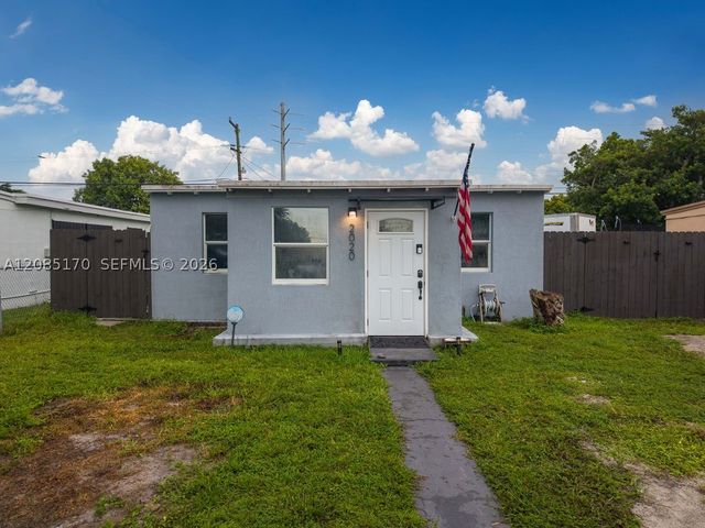 2020 Rutland St, Opa Locka, FL 33054