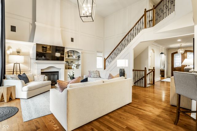 1995 Telfair Street, Carmel, IN 46032