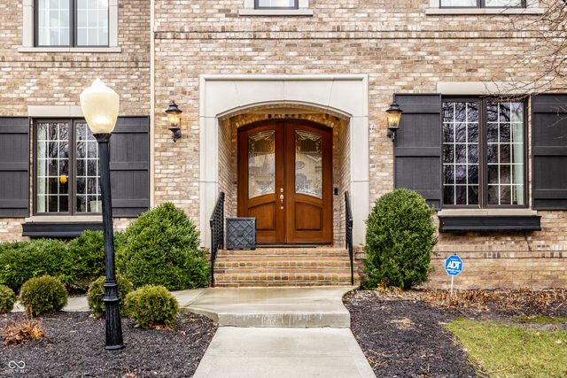 1995 Telfair Street, Carmel, IN 46032