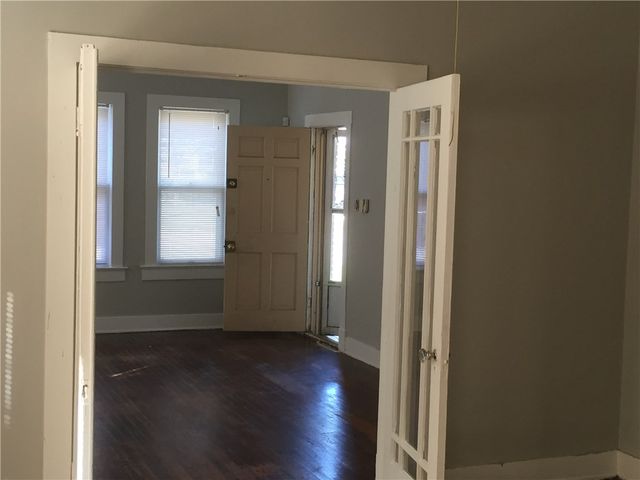 442 W Suffolk Avenue, Dallas, TX 75208