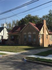 442 W Suffolk Avenue, Dallas, TX 75208