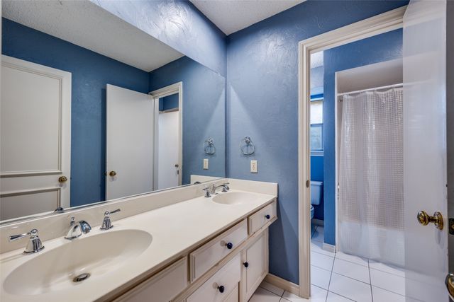 2516 Copper Creek Lane, Carrollton, TX 75006