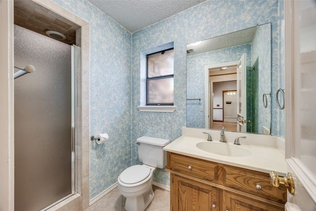 2516 Copper Creek Lane, Carrollton, TX 75006