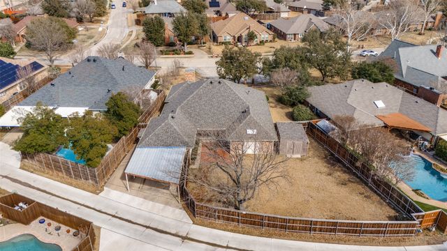 2516 Copper Creek Lane, Carrollton, TX 75006