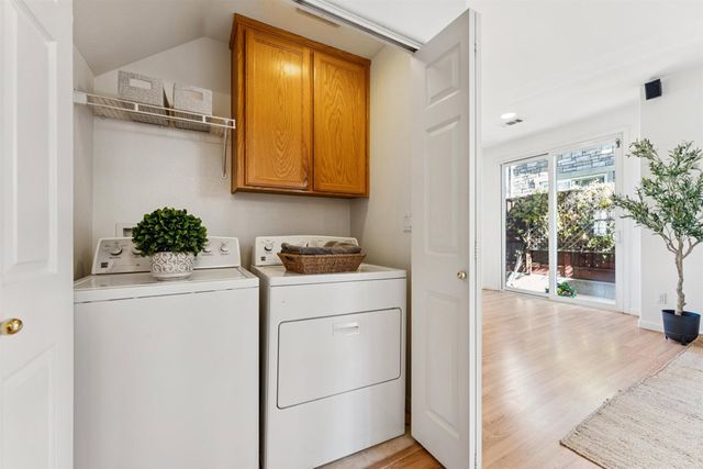 3989 Strafford Ct, Dublin, CA 94568