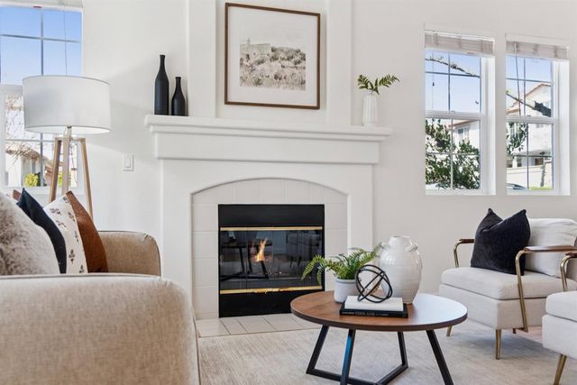 3989 Strafford Ct, Dublin, CA 94568