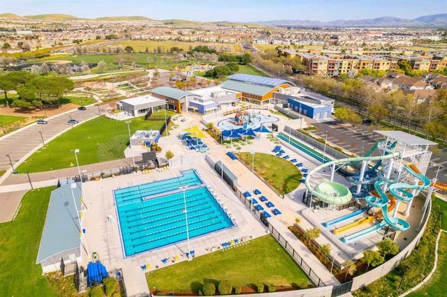 3989 Strafford Ct, Dublin, CA 94568