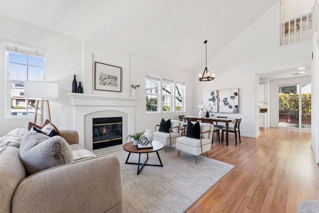 3989 Strafford Ct, Dublin, CA 94568