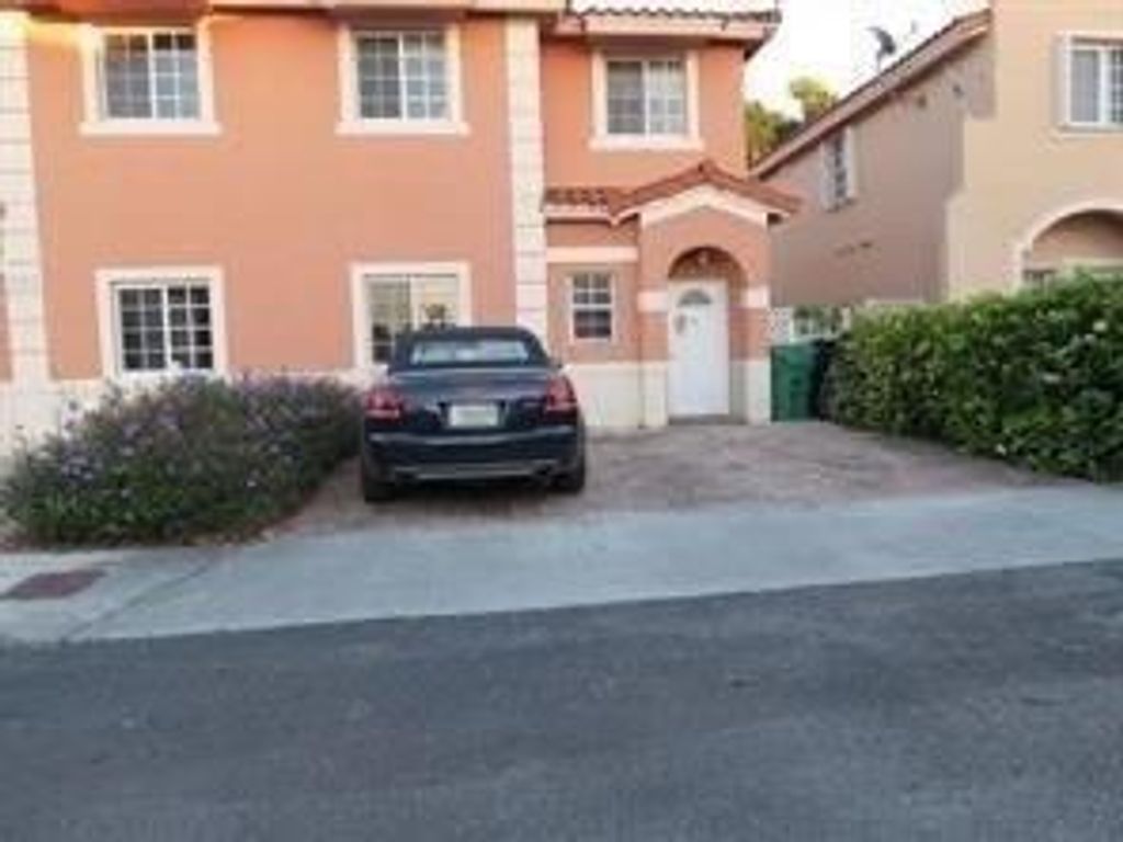 9425 SW 77TH Court, Miami, FL 33156