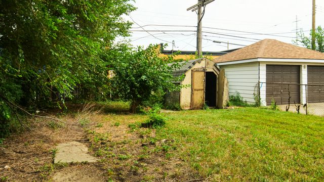 15217 Carlisle Street, Detroit City, MI 48205