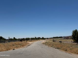 25606 La Petite Avenue, Lancaster, CA 93536