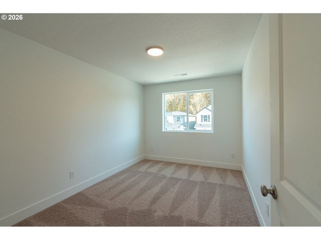 2430 Sw 5TH Pl, Battle Ground, WA 98604
