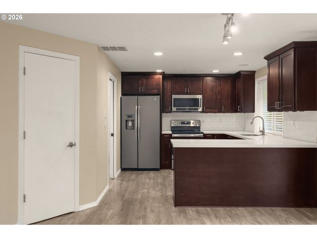 11484 Se 129TH Ave, Happy Valley, OR 97086