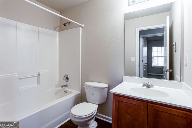 1255 Chinon Point, Lithonia, GA 30058