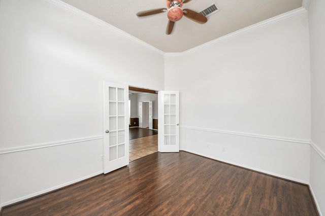 704 White Oak Pointe, League City, TX 77573