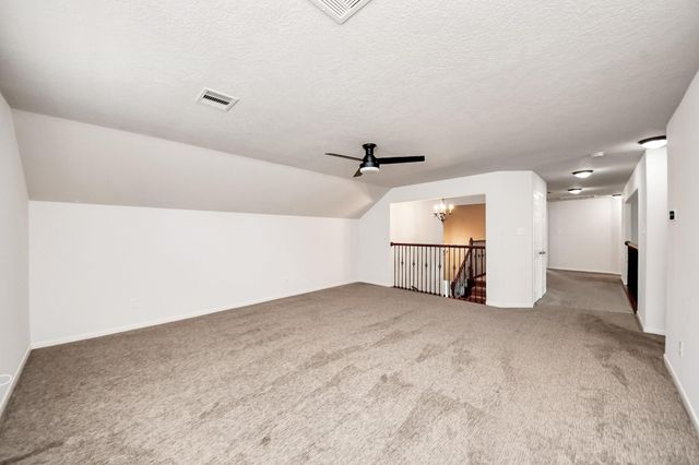 704 White Oak Pointe, League City, TX 77573