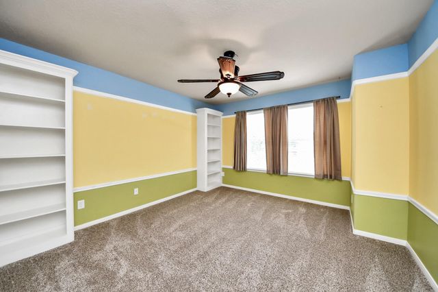 704 White Oak Pointe, League City, TX 77573