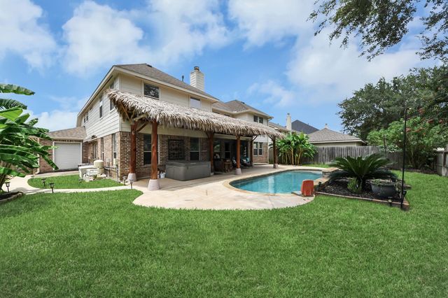 704 White Oak Pointe, League City, TX 77573