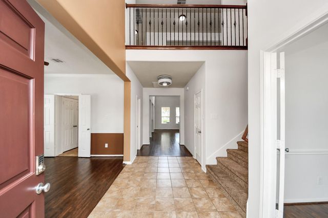 704 White Oak Pointe, League City, TX 77573