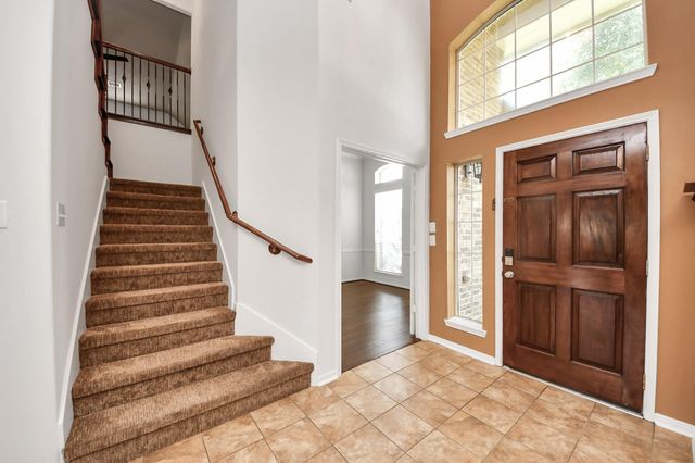 704 White Oak Pointe, League City, TX 77573