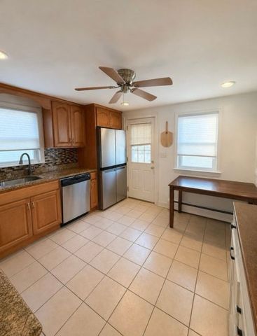 15 Farrin St 0, Boston, MA 02136