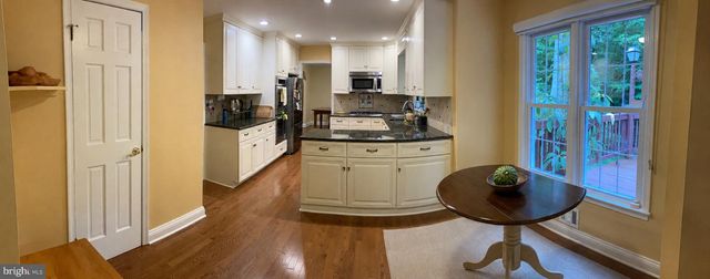 8224 LAKENHEATH WAY, Potomac, MD 20854