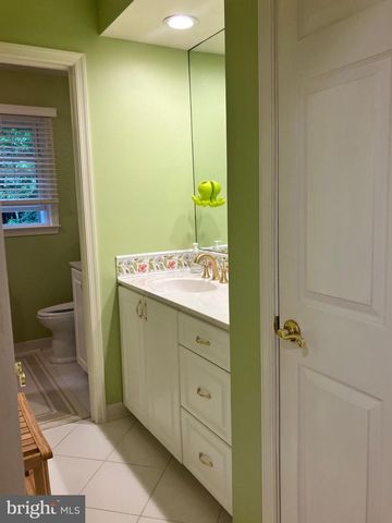8224 LAKENHEATH WAY, Potomac, MD 20854