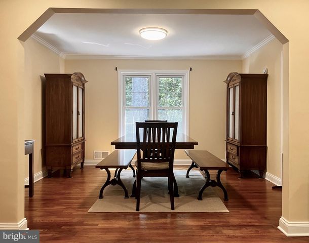 8224 LAKENHEATH WAY, Potomac, MD 20854