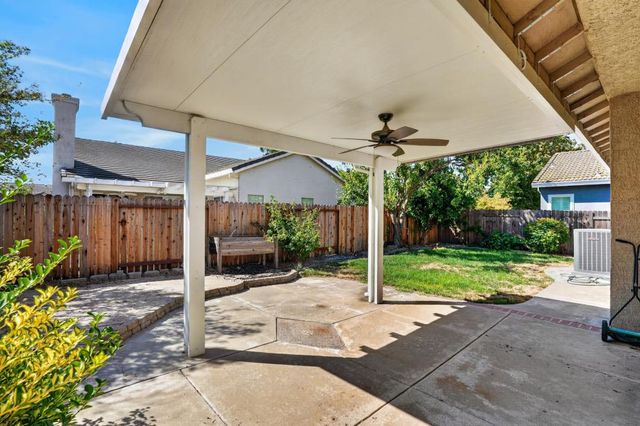 59 Jarvis Cir, Sacramento, CA 95834