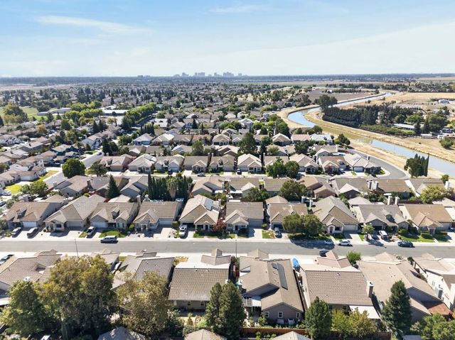 59 Jarvis Cir, Sacramento, CA 95834