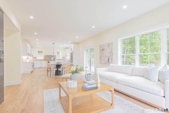 505 Burr Road, Southbury, CT 06488