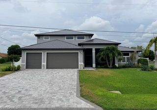 1909 SE 14th ST, Cape Coral, FL 33990