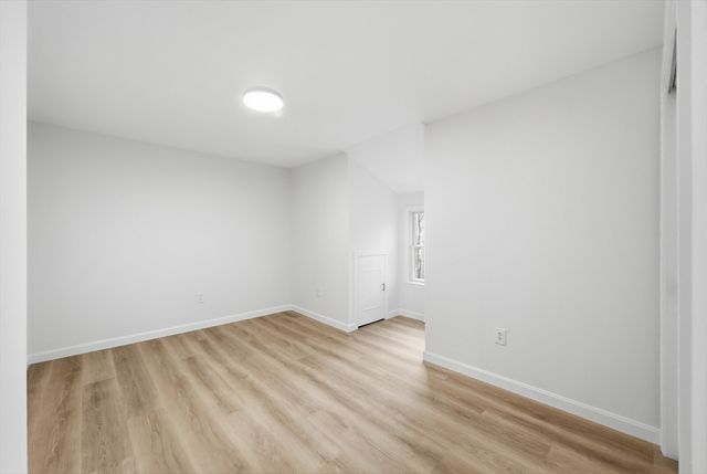 18 Emery Rd, Townsend, MA 01469