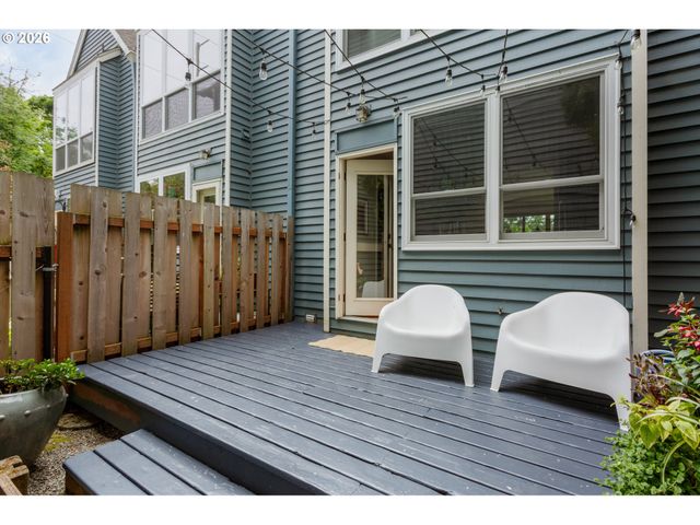 7980 Se GRAND Ave, Portland, OR 97202