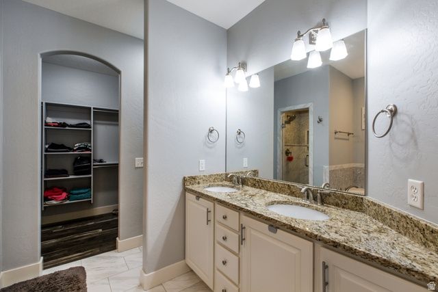 11173 S ASPEN PEAK DR, South Jordan, UT 84095