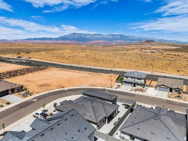 3935 S 2160 W, Hurricane, UT 84737