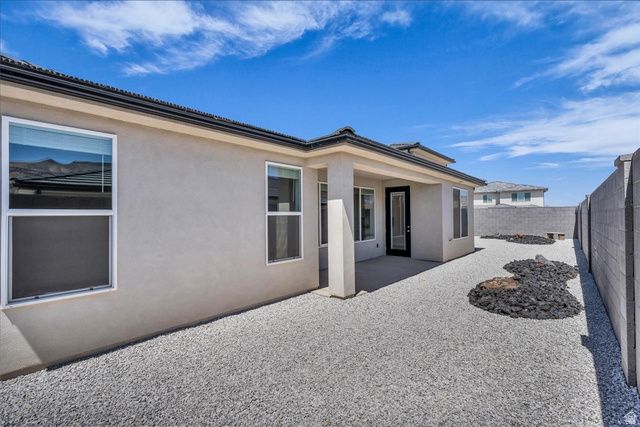 3935 S 2160 W, Hurricane, UT 84737
