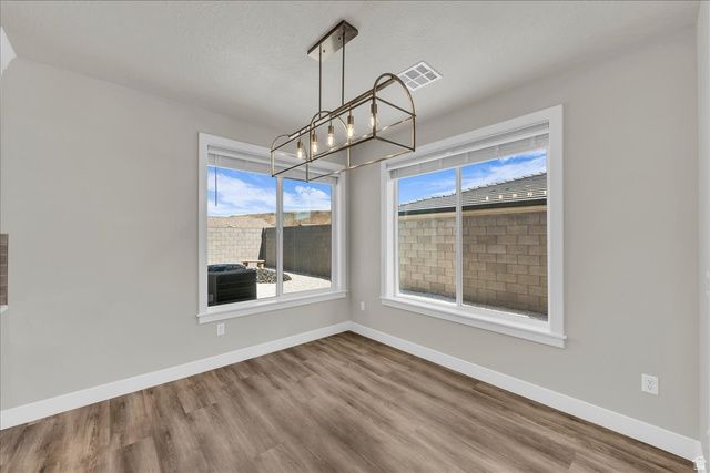 3935 S 2160 W, Hurricane, UT 84737