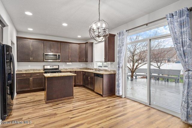 3316 N WOODFORD ST, Post Falls, ID 83854