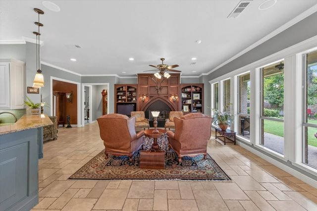 5133 Sealands Lane, Fort Worth, TX 76116