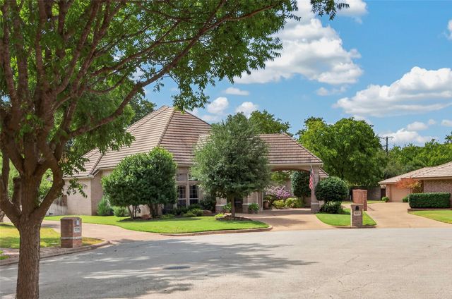 5133 Sealands Lane, Fort Worth, TX 76116