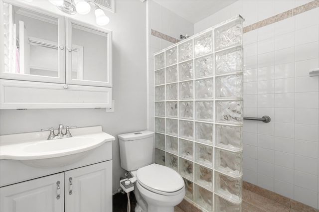 3 Madeira Dr, St Augustine, FL 32080