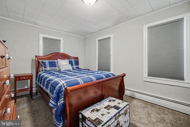 418 ELIZABETH ST, Williamstown, PA 17098