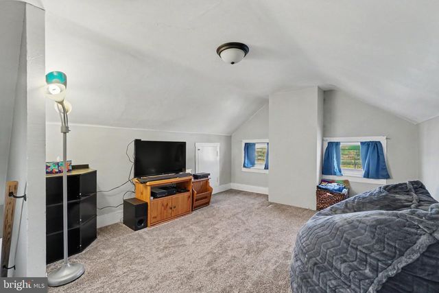 418 ELIZABETH ST, Williamstown, PA 17098