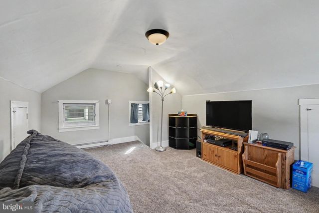418 ELIZABETH ST, Williamstown, PA 17098