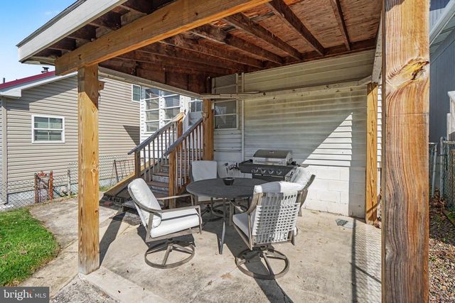 418 ELIZABETH ST, Williamstown, PA 17098