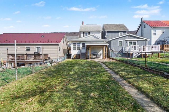 418 ELIZABETH ST, Williamstown, PA 17098